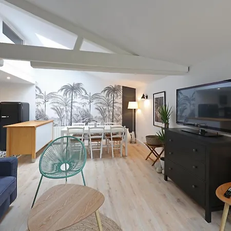 Du Grand Cerf Apartment Montaigu-Vendee
